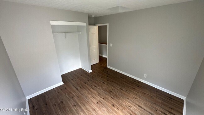 Building Photo - 7421 Spring Run Dr