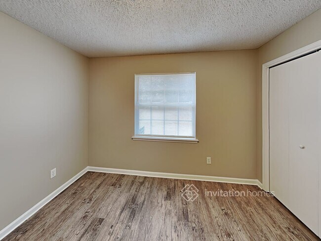 Building Photo - 12565 Goldberry Ct