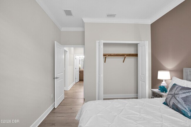 Building Photo - 341 Good Life Wy