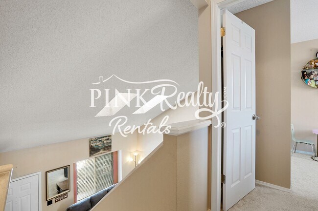 Building Photo - 3395 Beechwood Ct