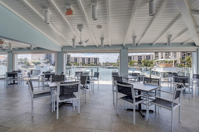 Building Photo - 2701 N Ocean Blvd
