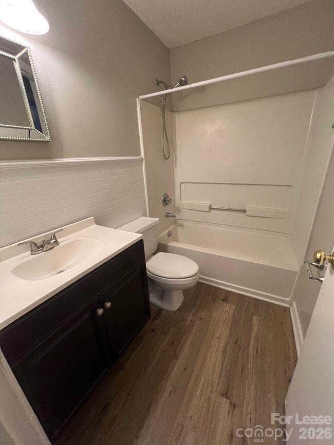 Building Photo - 8014 Pleasant Grove Rd