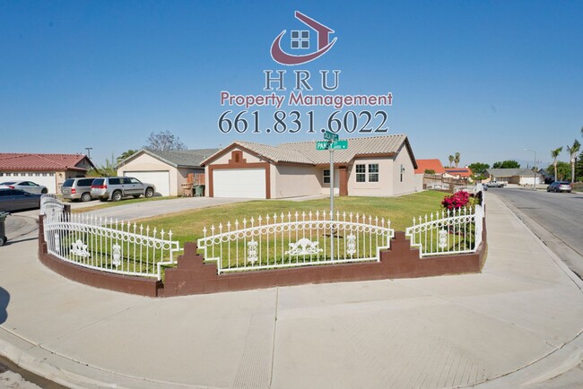 Primary Photo - SW- 3 bed/ 2 bath house