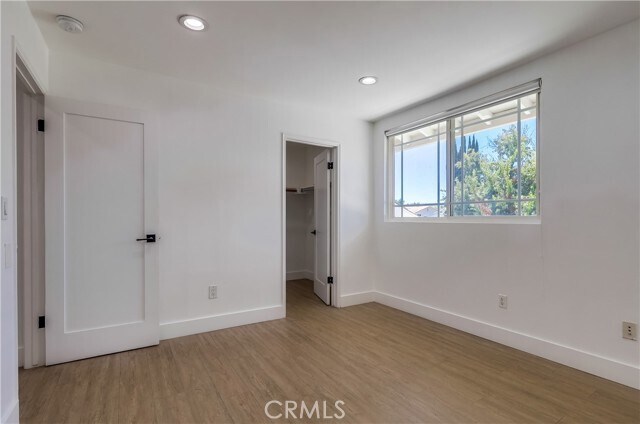 Building Photo - 5528 Voletta Pl