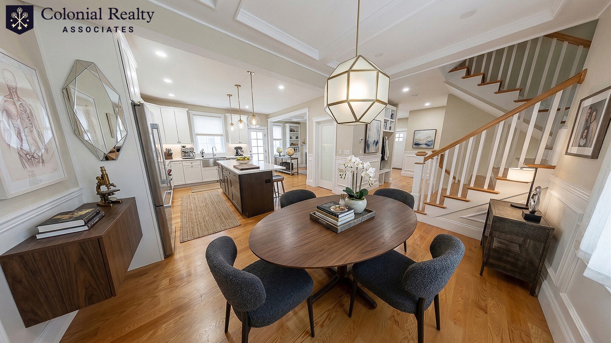 Building Photo - 42 Parsons St