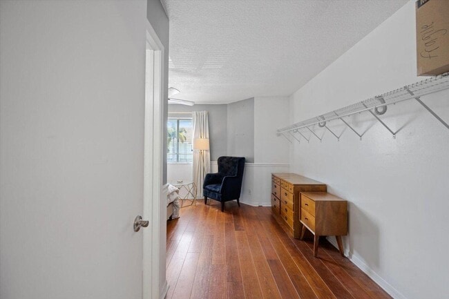 Building Photo - 6254 Riverwalk Ln