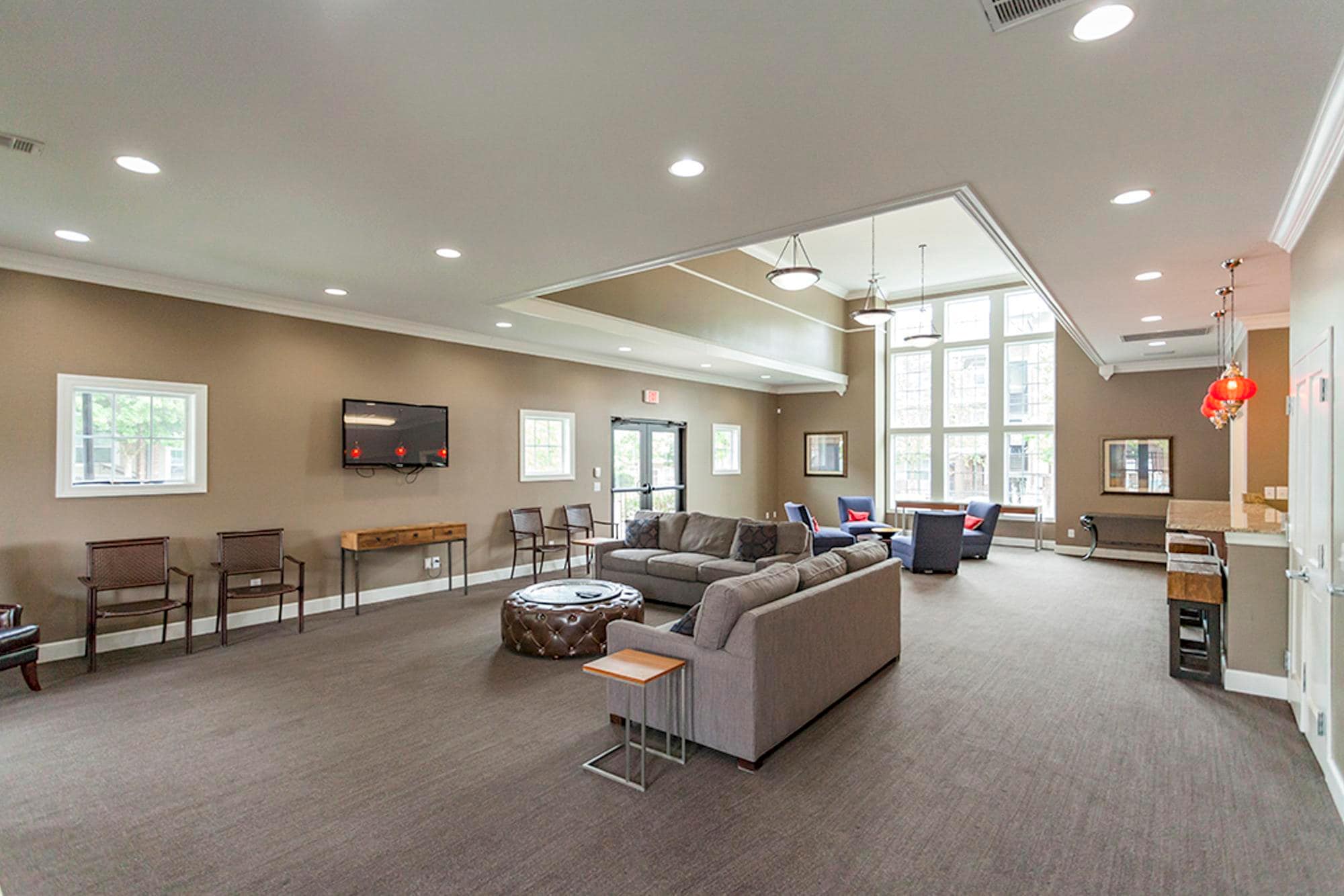 Building Photo - 2310 Elliott Ave