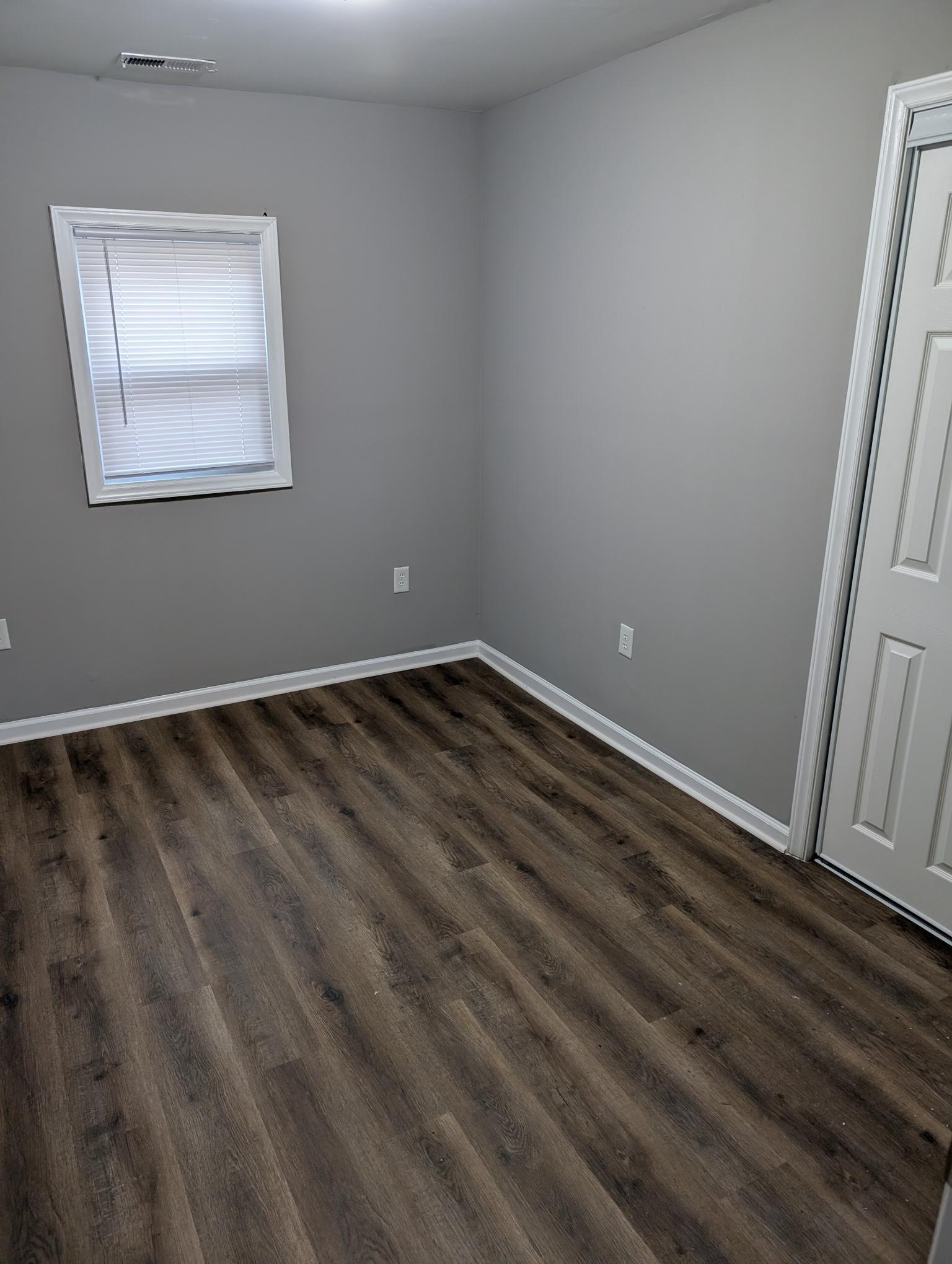 Building Photo - 457 Fewell St