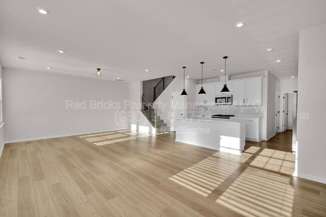 Building Photo - 8817 Arrington Hall