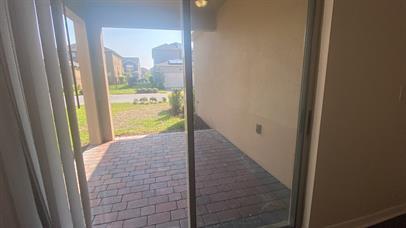 Building Photo - 9451 Komika Ln