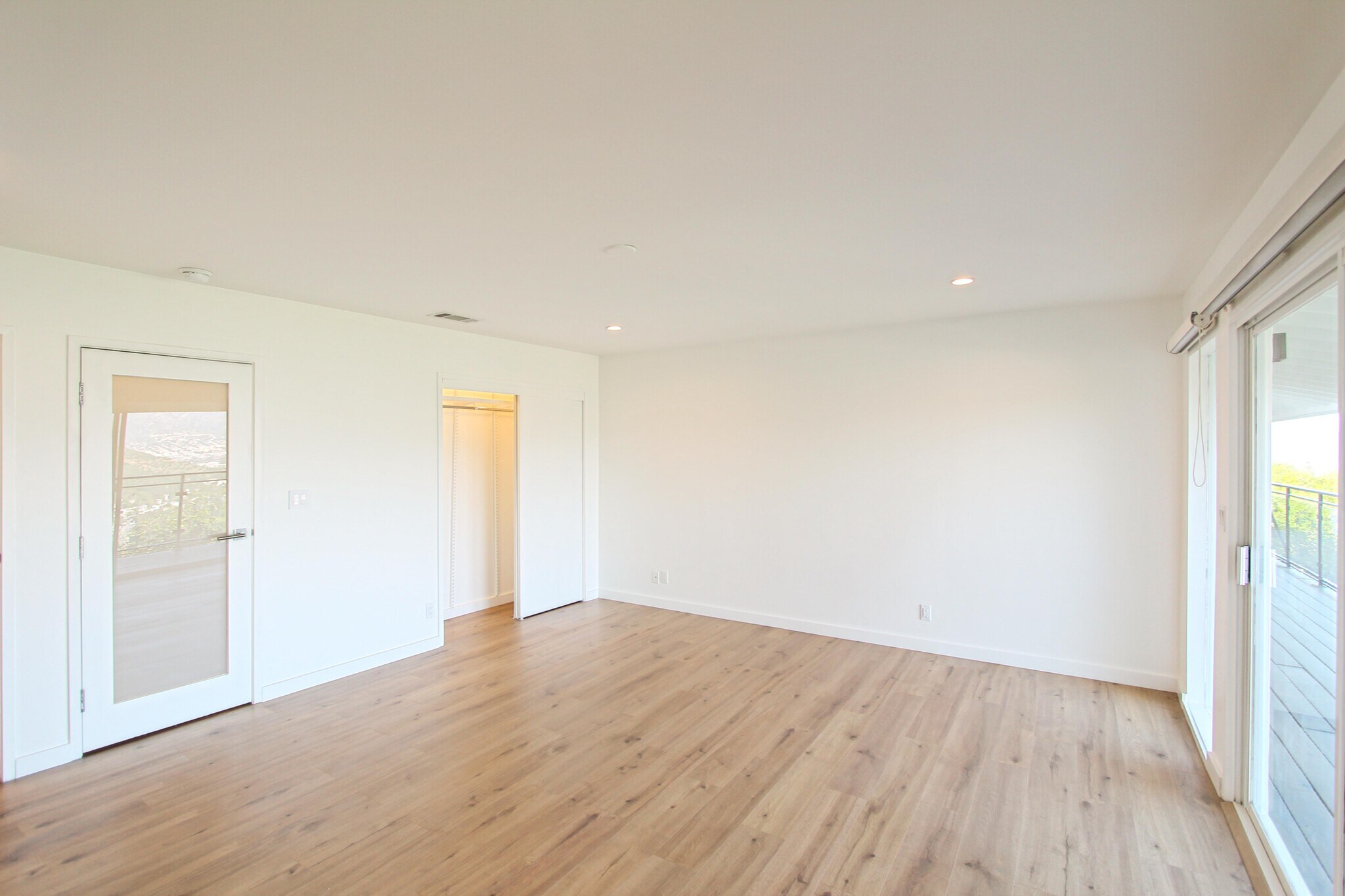 Building Photo - 7353 Pyramid Pl