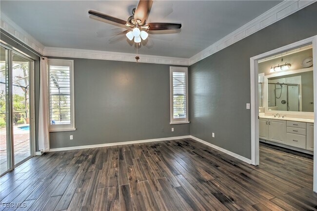 Building Photo - 7715 Cameron Cir