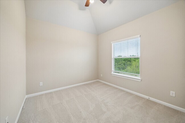 Building Photo - 9628 Cambridge Manor Ln