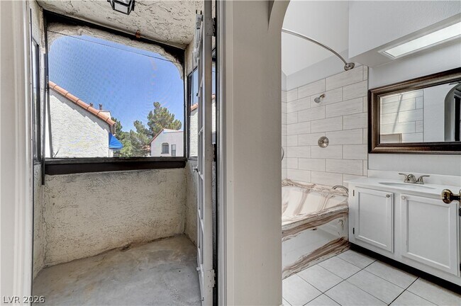 Building Photo - 6149 W Oakey Blvd