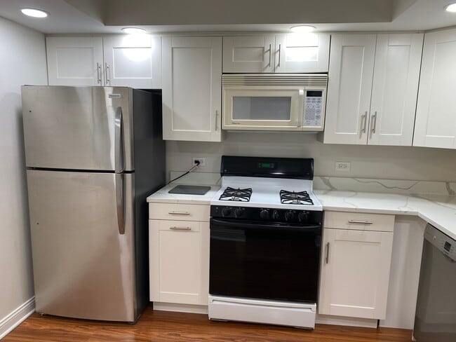 Building Photo - 15817 Orlan Brook Dr