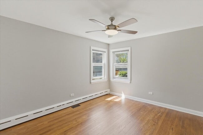 Building Photo - 3018 N Whipple St