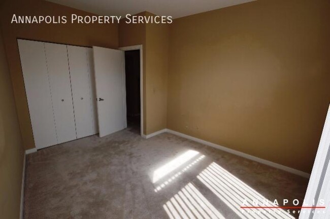 Building Photo - 2118 chesapeake harbour dr# 202