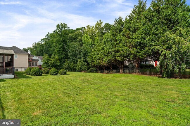Building Photo - 61 Kirby Ln