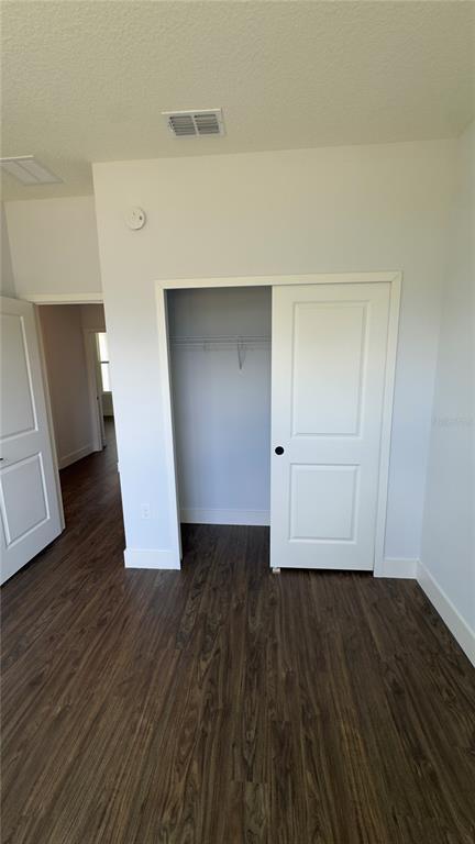 Building Photo - 98 Birchwood Dr