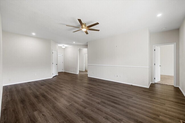 Building Photo - 2540 Bethany Ct