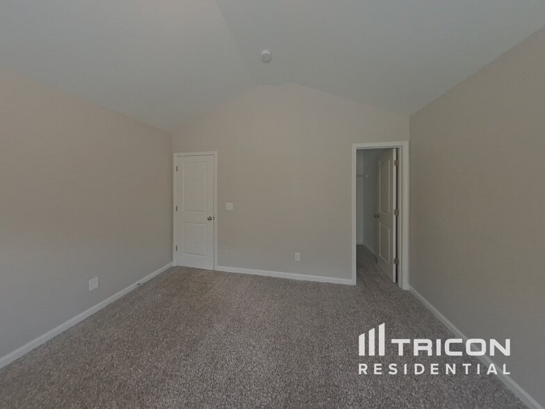 Building Photo - 7587 Crawford Ct