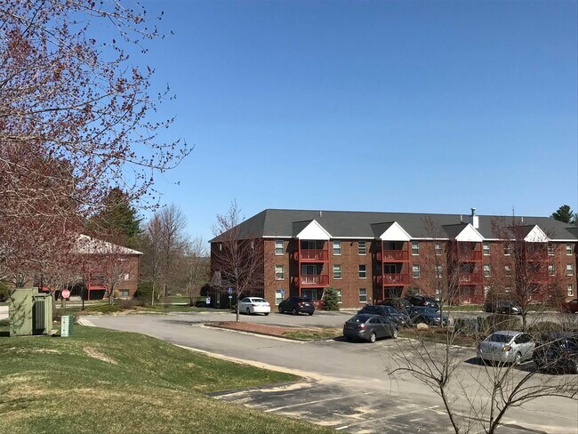 Building Photo - 95 Powers St