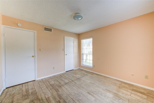Building Photo - 2120 El Paseo St