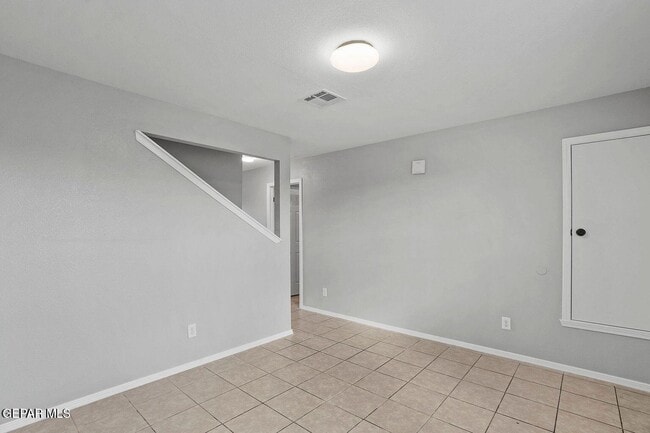 Building Photo - 6325 Geiger Ave