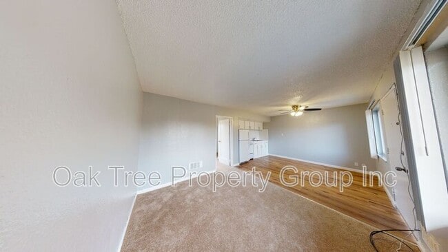 Primary Photo - 2232 Seminary Ave