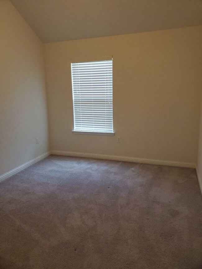 Building Photo - House for lease in Austin.