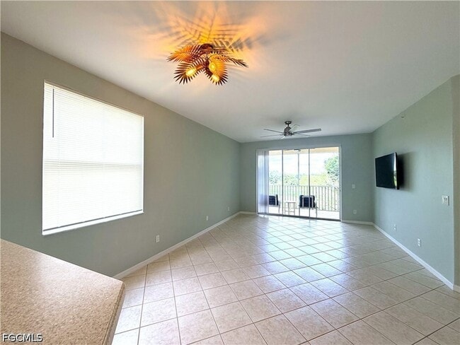 Building Photo - 4013 Palm Tree Blvd