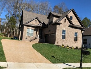 Building Photo - 415 Riverstone Pl