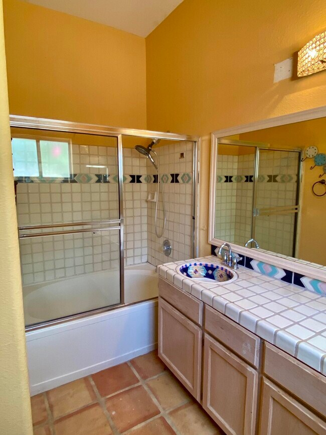 Building Photo - 28851 Avenida Diosa