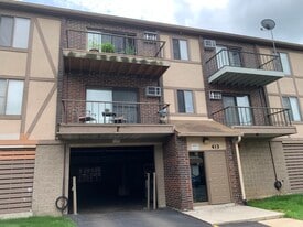 Building Photo - 413 Kiowa Dr