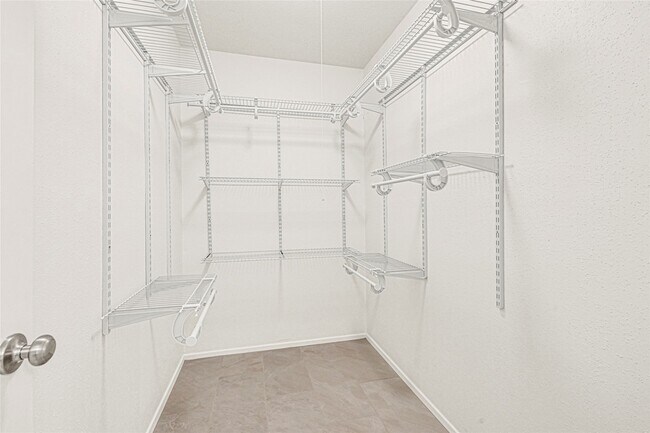 Building Photo - 206 Sweetgum Dr