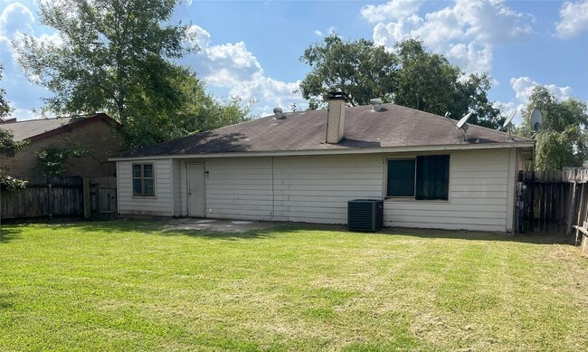 Building Photo - 14874 Easingwold Dr