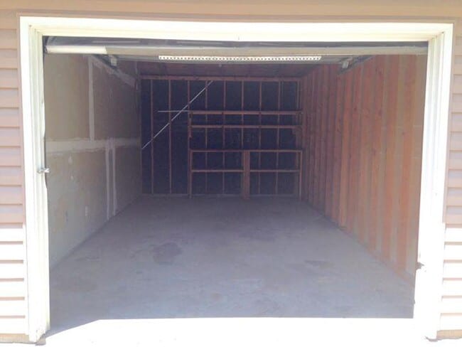 Building Photo - 100 S Curtis St