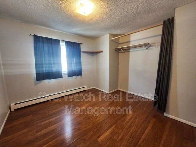 Building Photo - 8721 Ange St