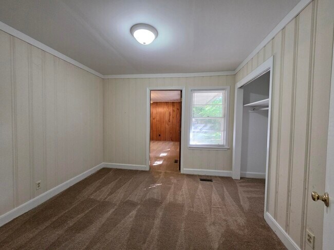 Building Photo - 232 Pinckney St