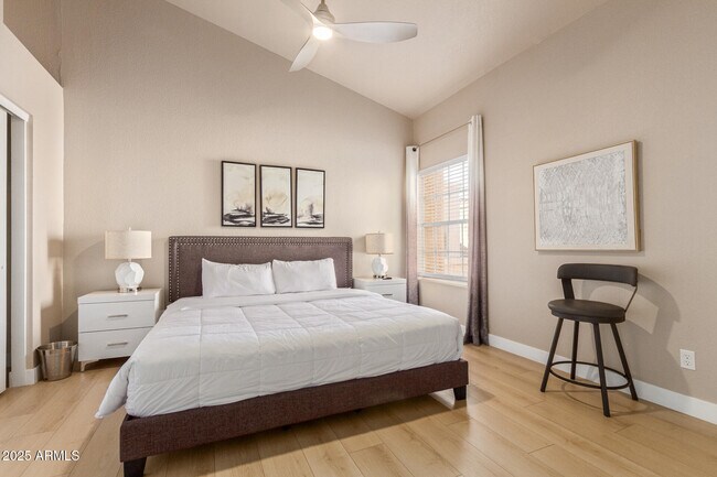 Building Photo - 1413 W Coral Reef Dr