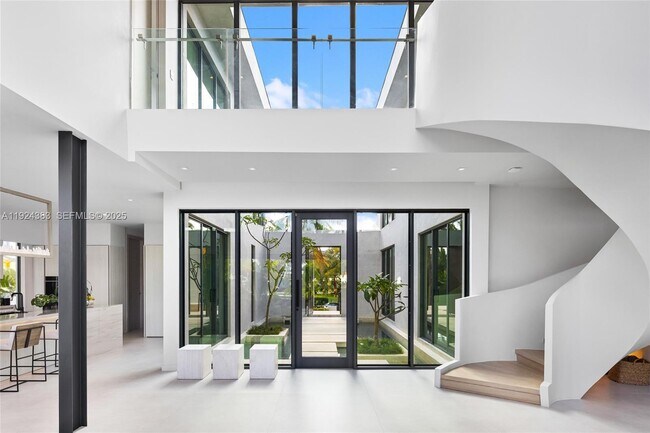 Building Photo - 773 NE 77th Terrace