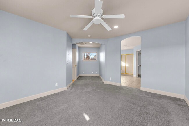 Building Photo - 6578 Aston Cir