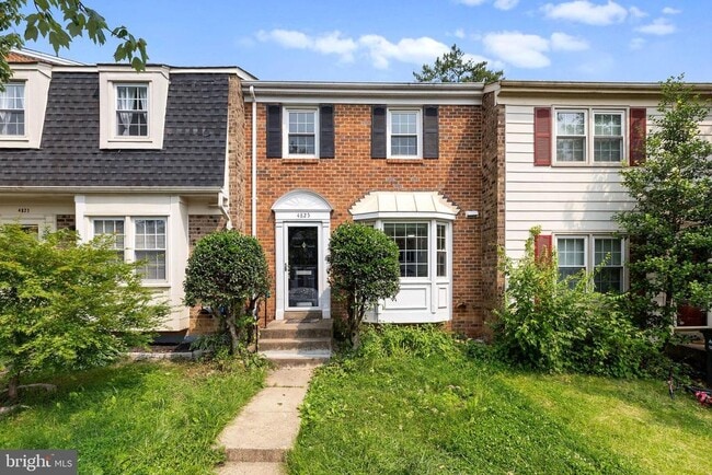 Building Photo - 4825 Nash Dr