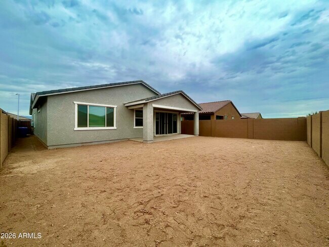 Building Photo - 9332 W Encinas Ln