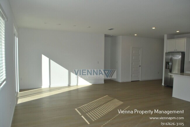 Building Photo - 4451 Duckhawk Cir