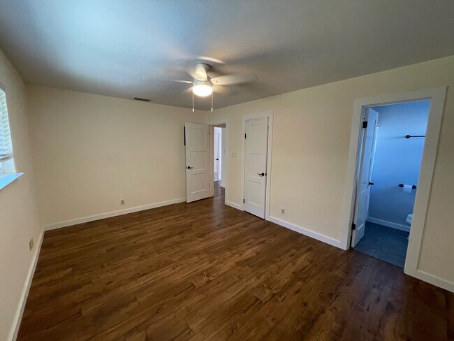 Building Photo - 11505 Murcia Dr