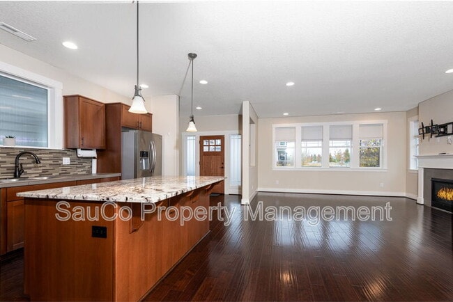 Building Photo - 10766 NW 289th Ave