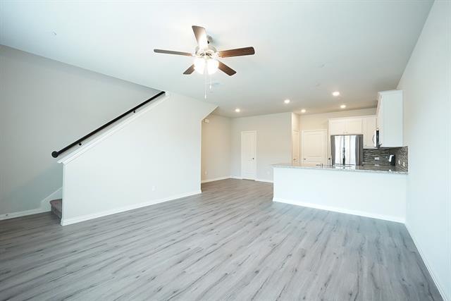 Building Photo - 3433 Solana Cir