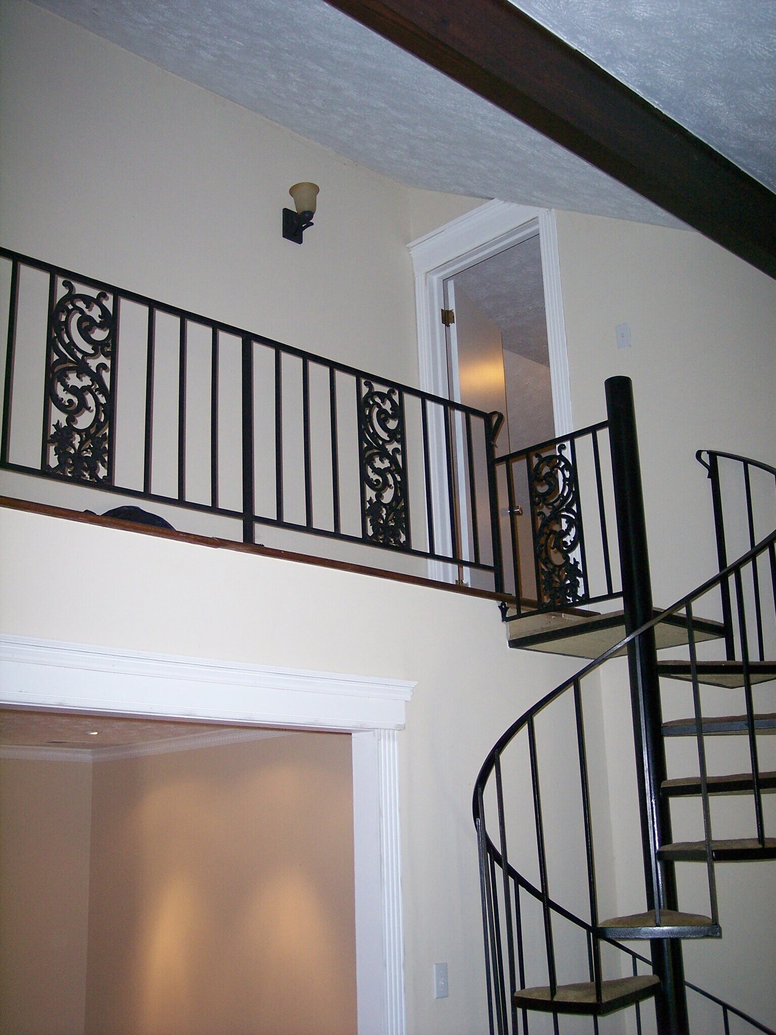 Building Photo - 3688 Idle Creek Dr