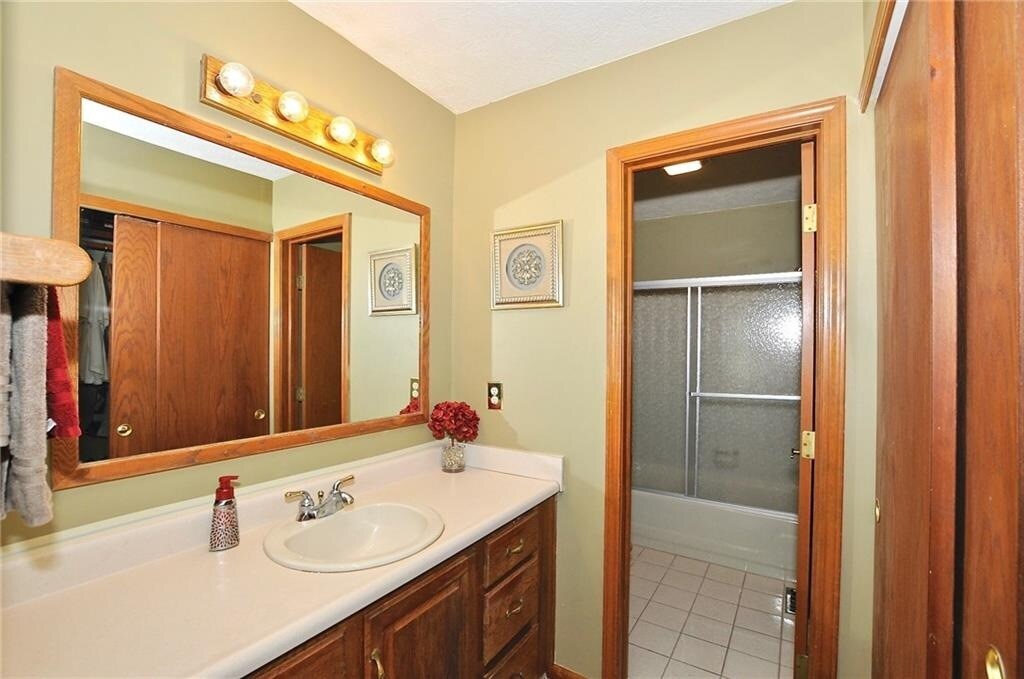 Building Photo - 9339 Embers Way